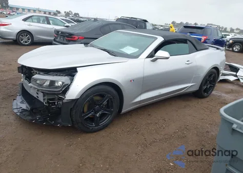 2018 Chevrolet Camaro 1Lt z USA, uszkodzony, nr VIN 1G1FB3DX1J0121529